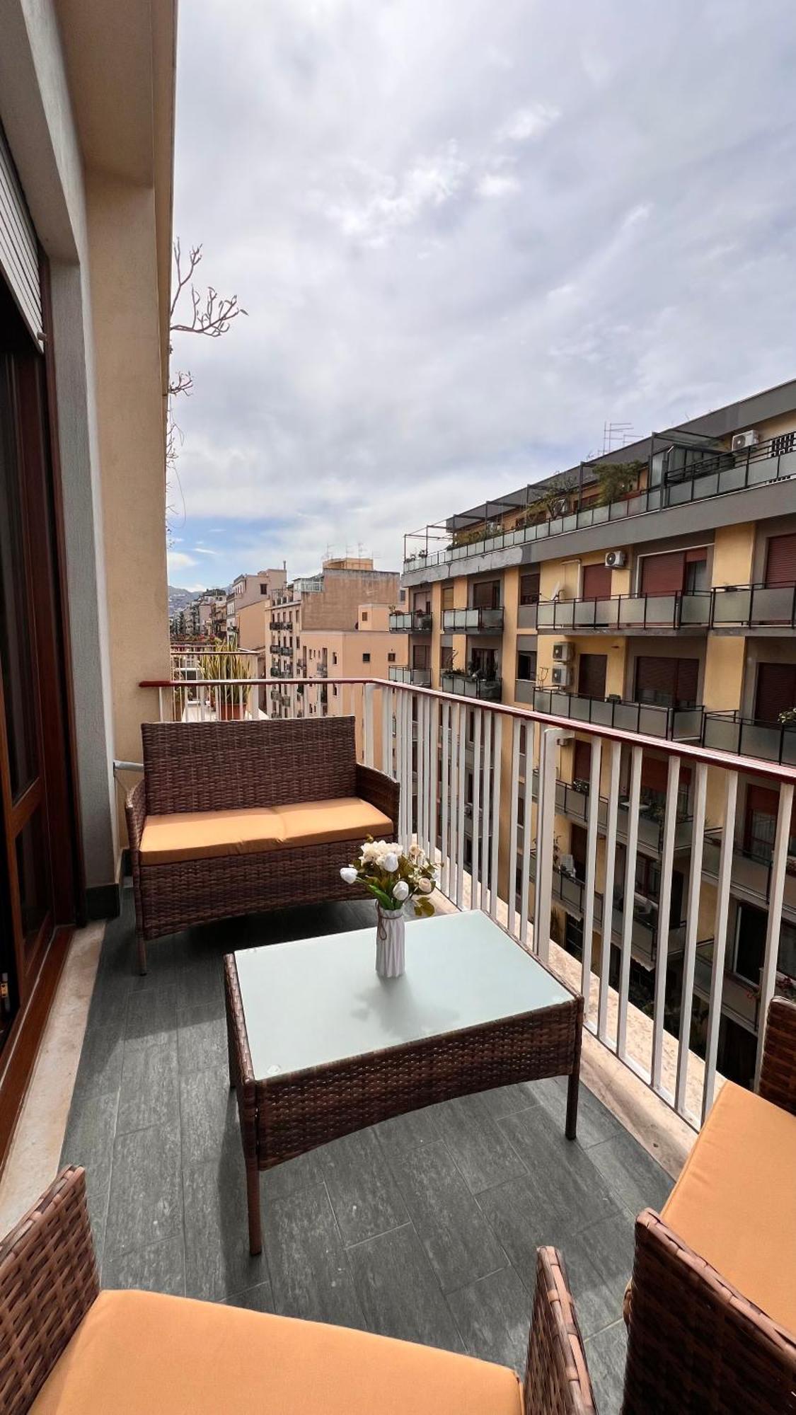 Kasa Stabile Apartment Палермо Екстериор снимка